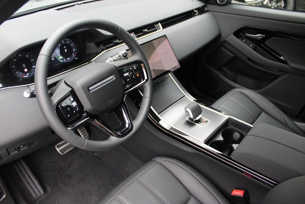 Land Rover Range Rover Evoque P270e AWD Dynamic SE | Trekhaa, Auto's, Land Rover, Automaat, 1498 cc, Euro 6, Met garantie (alle)
