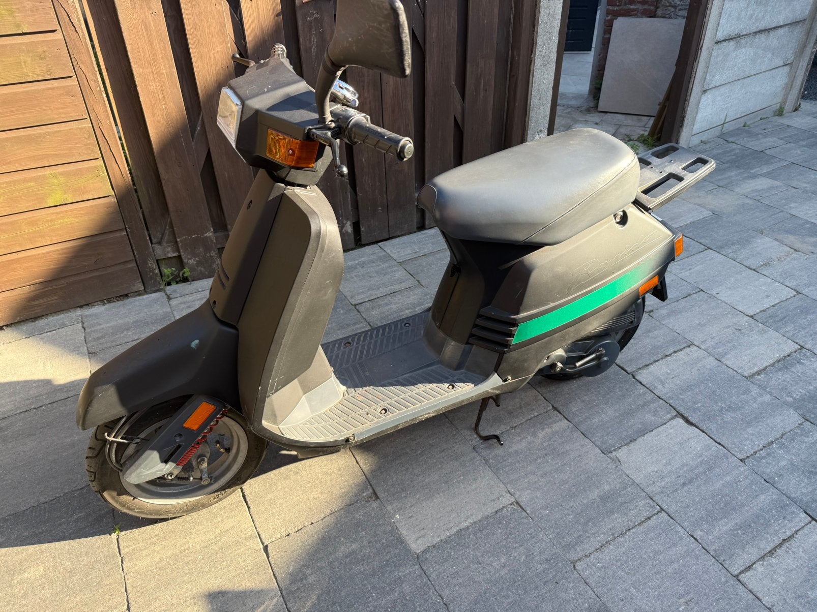 Peugeot rapido Mat zwart, Ophalen, Gebruikt, Benzine, Peugeot