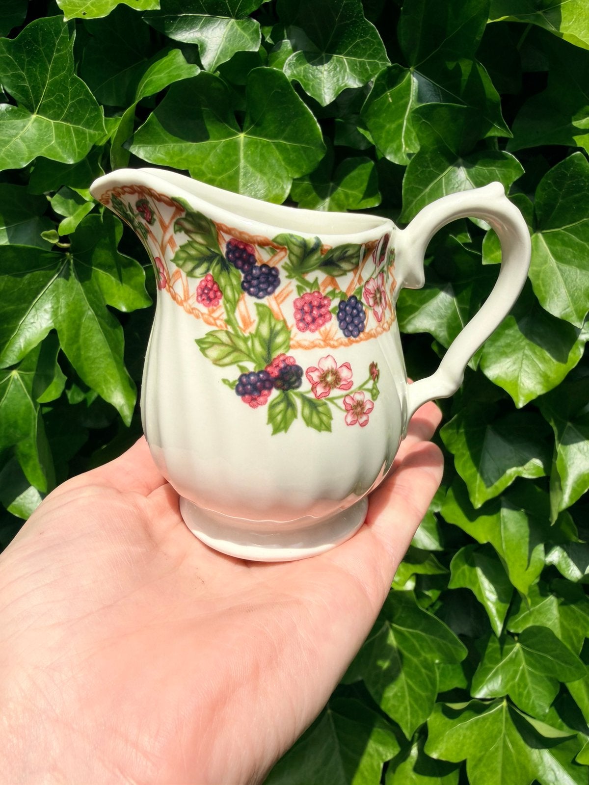 Vintage Churchill 'Blackberry Trellis' Melkkannetje Engeland, Ophalen of Verzenden