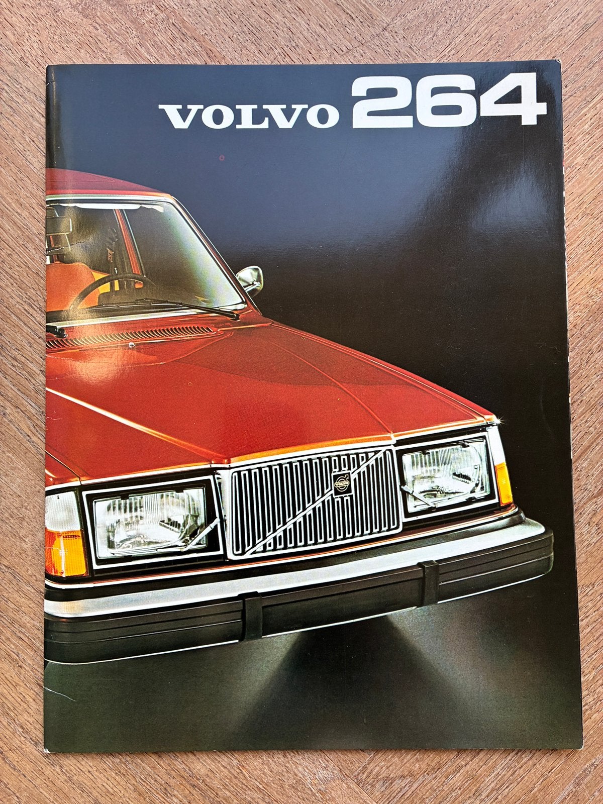 Volvo 264 brochure 1975, Verzenden, Zo goed als nieuw, Volvo