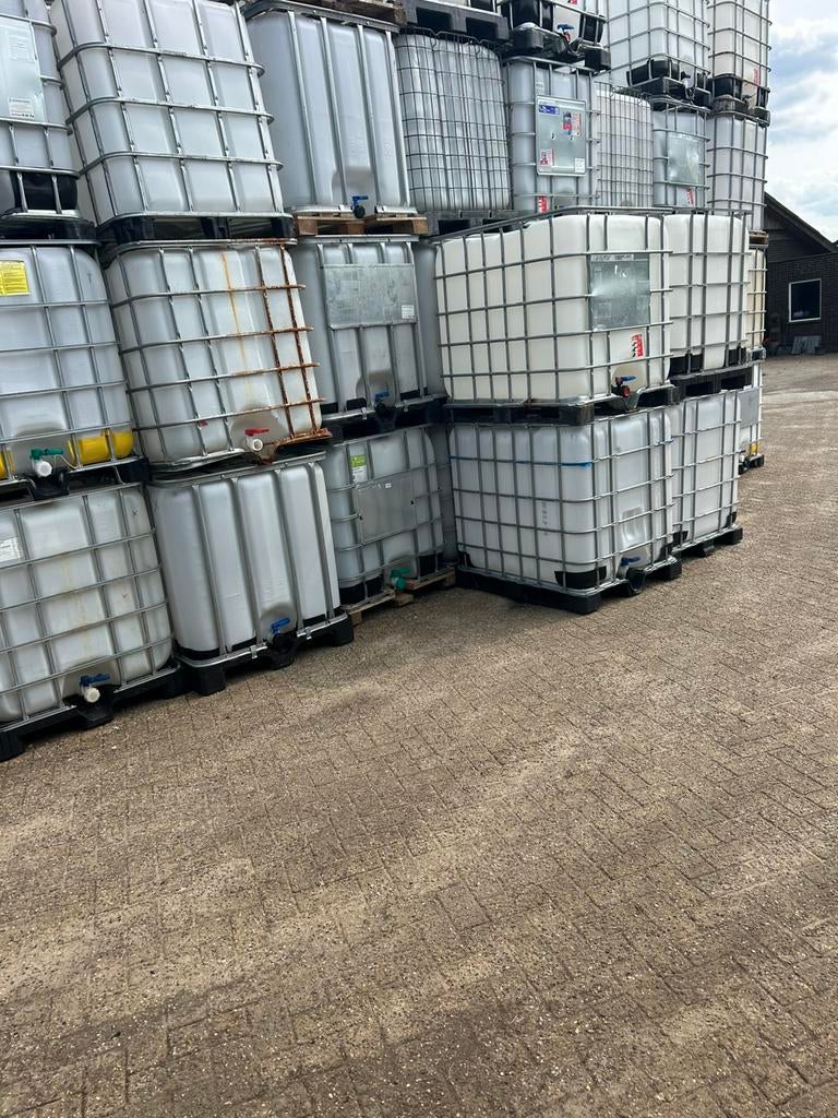 Ibc vaten, Kunststof, Met kraantje, 150 liter of meer, Ophalen of Verzenden