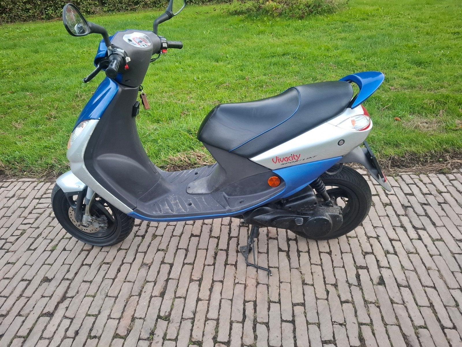 Peugeot Vivacity Sportline - Lage Kilometerstand, Fietsen en Brommers, Ophalen of Verzenden