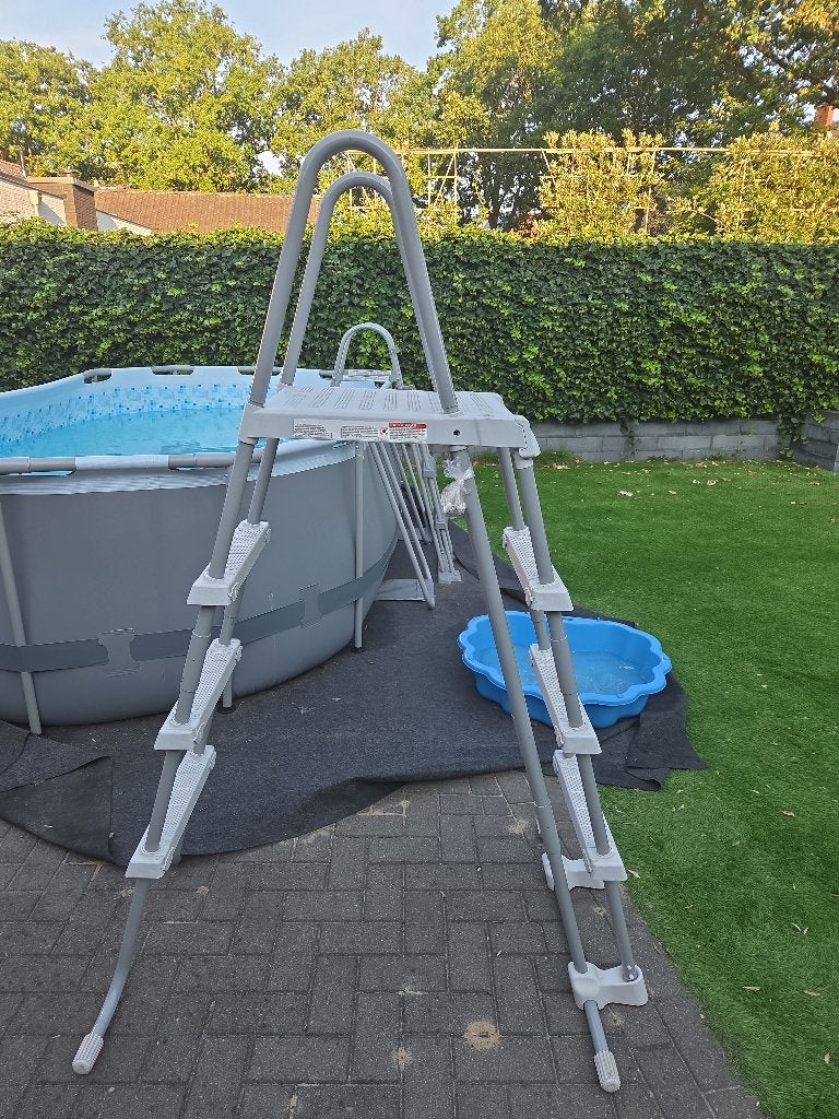 Zwembadtrap, Tuin en Terras, Ophalen, Gebruikt, Ladder