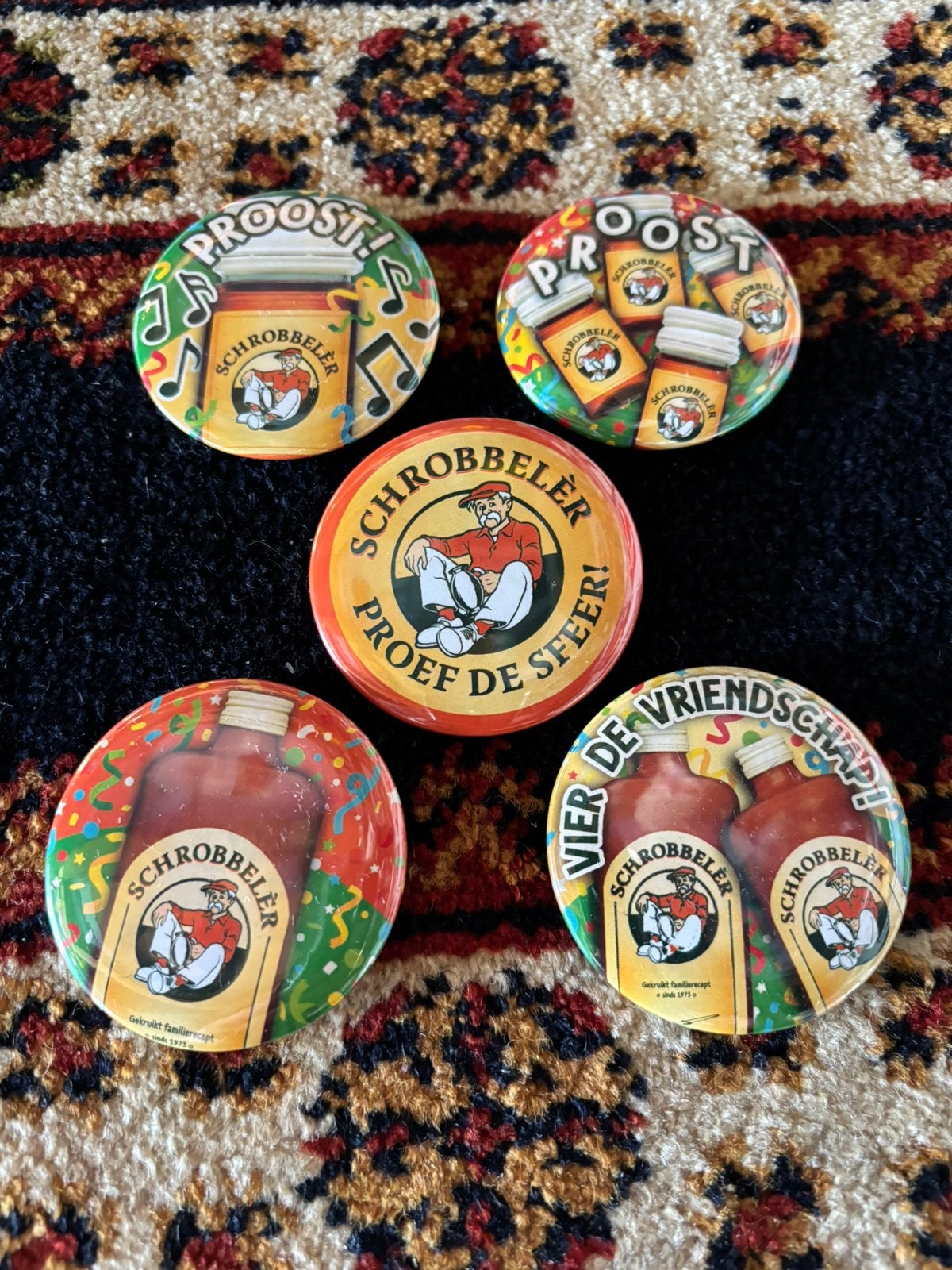 Schrobbelèr buttonset (5 stuks, nieuw!), Ophalen of Verzenden, Nieuw, Gebruiksvoorwerp