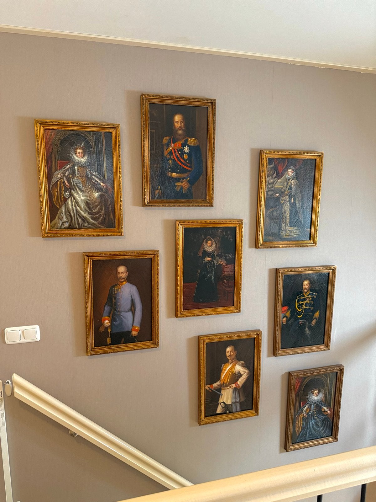 Ensemble van 8 Klassieke Portretschilderijen 8 luik, Ophalen, Portret of Personen, Olieverf, Klassiek