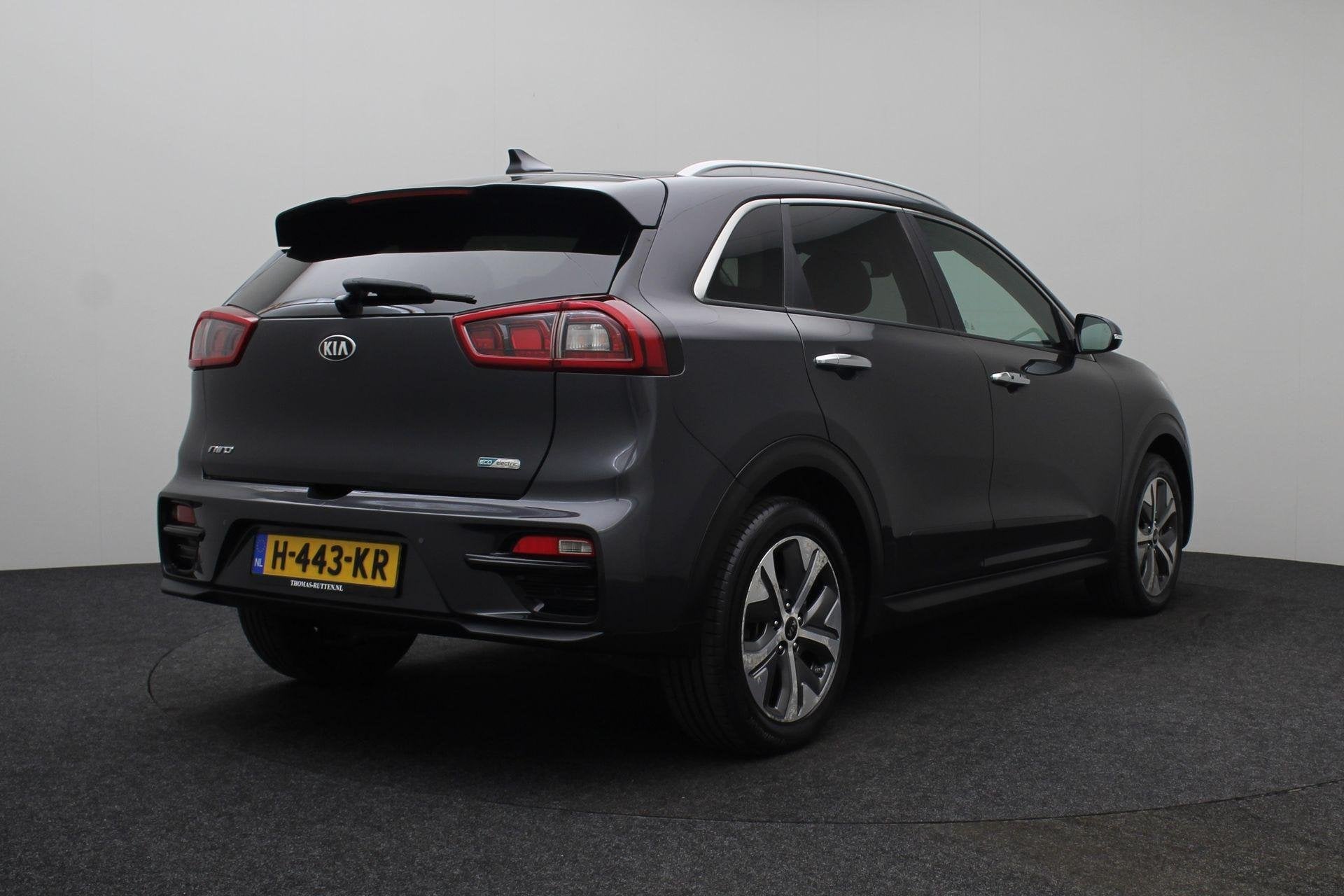 Kia e-Niro ExecutiveLine 64 kWh 2019 | SOH 93,1% | Airco | C, Gebruikt, 1712 kg, Leder, 630 min