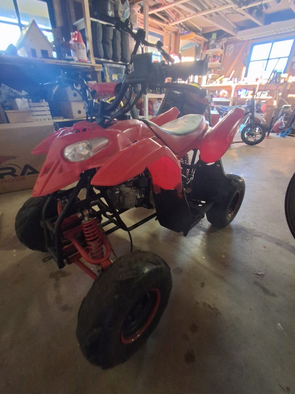 Quad 110cc semi-automaat - Start niet (elektronica nieuw), Fietsen en Brommers, Minibikes, Midibikes en Pitbikes, Ophalen of Verzenden