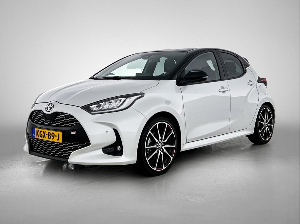 Toyota Yaris 1.5 Hybrid GR Sport | Stoelverwarming | Draadlo, 12 maanden, 450 kg, Gebruikt, 1490 cc