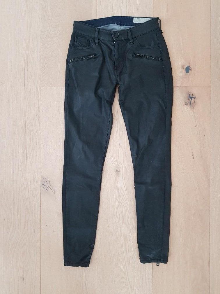 Prachtige leather look jeans van Diesel, Zwart, Ophalen of Verzenden, Zo goed als nieuw, Diesel