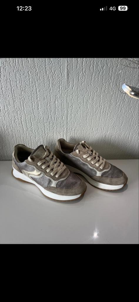 Rieker sneakers maat 39 - Zo goed als nieuw, Ophalen of Verzenden, Zo goed als nieuw, Grijs, Sneakers of Gympen