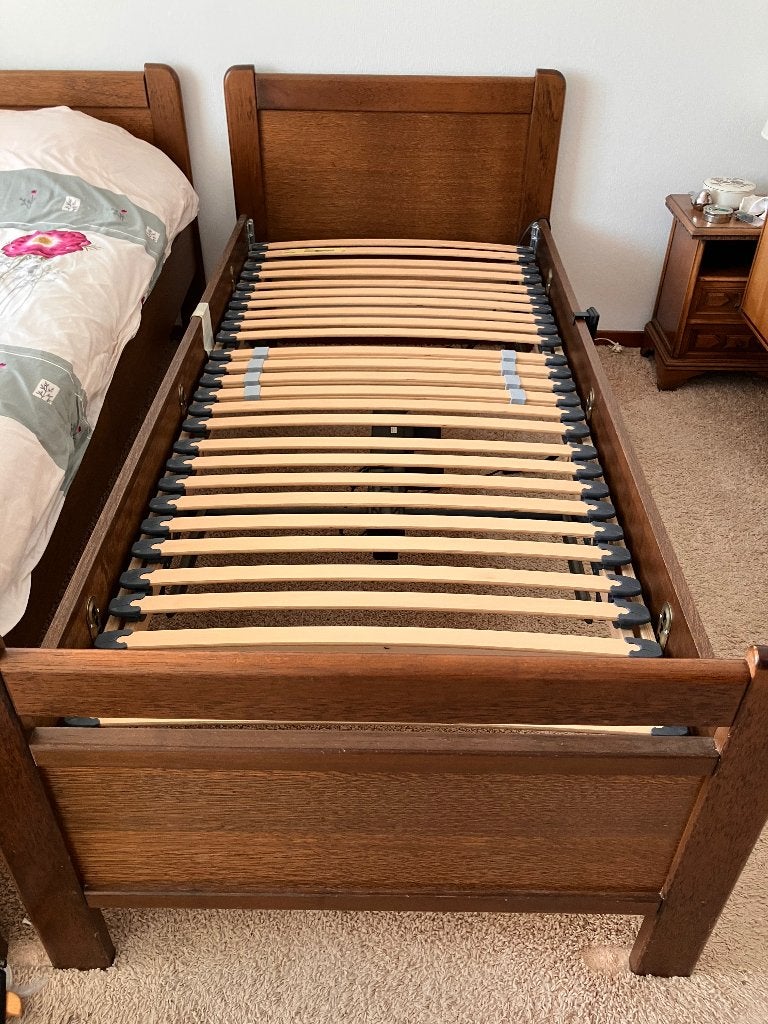 Seniorenbed 2x, Ophalen, Eenvoudig en strak, Verstelbaar, 90 cm