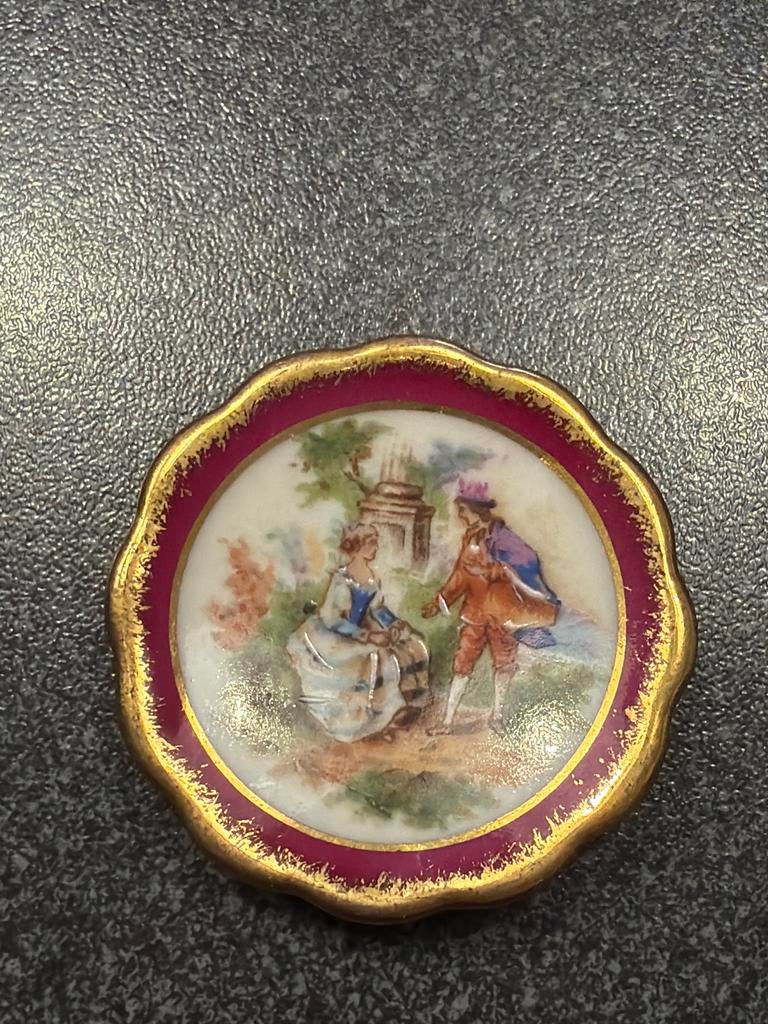 Limoges Miniatuur Schoteltje met Romantische Scène, Antiek en Kunst, Antiek | Porselein, Ophalen