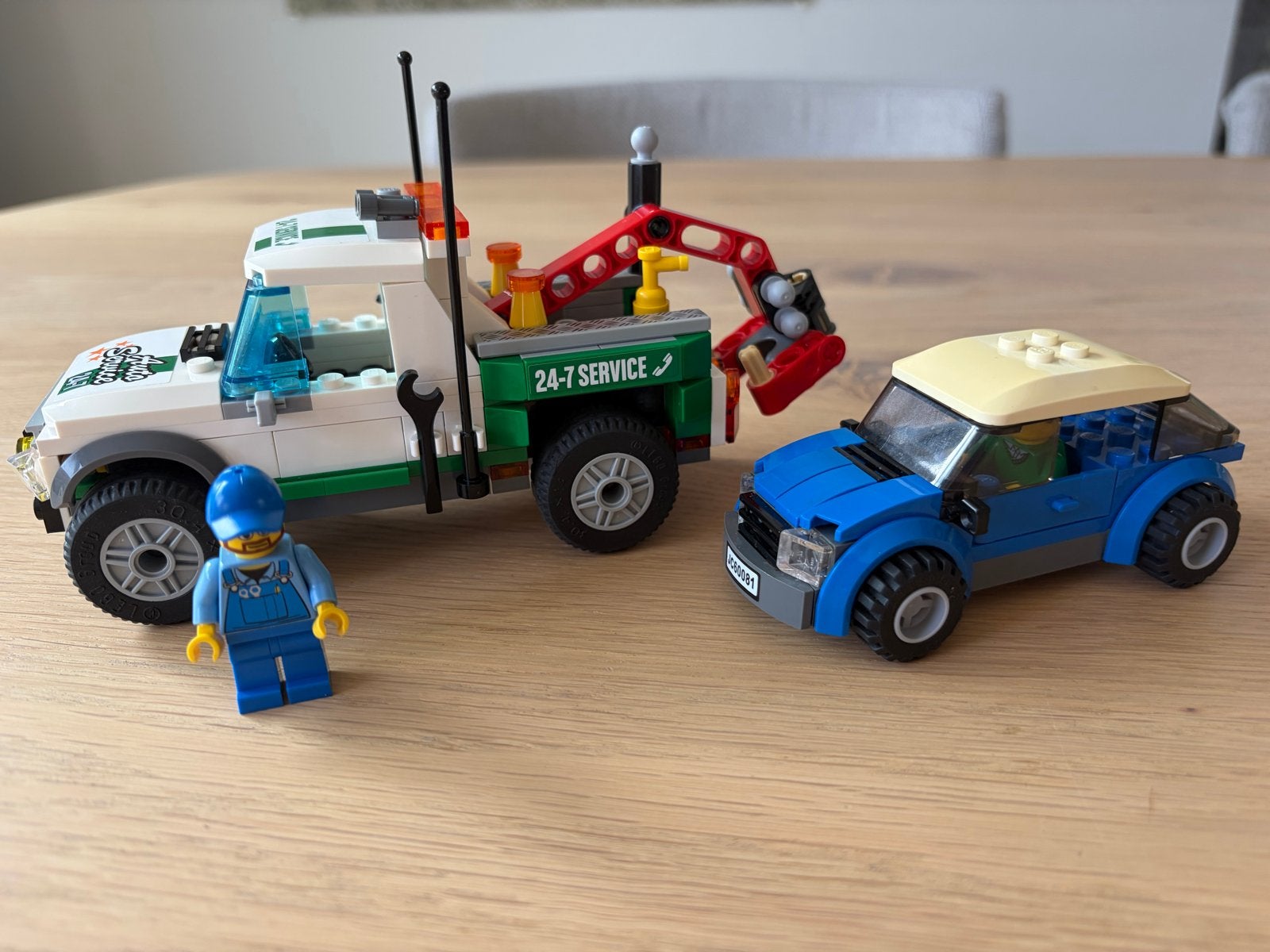 Lego City 60081 Takelwagen en Auto - Complete set, City, Lego, Ophalen of Verzenden, Zo goed als nieuw