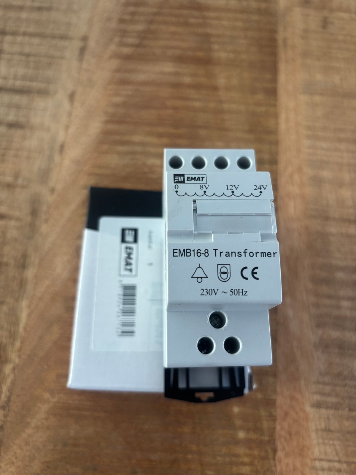 EMAT DIN-rail beltransformator 24V – 8VA, Ophalen of Verzenden, Zo goed als nieuw, Emat, Overige typen