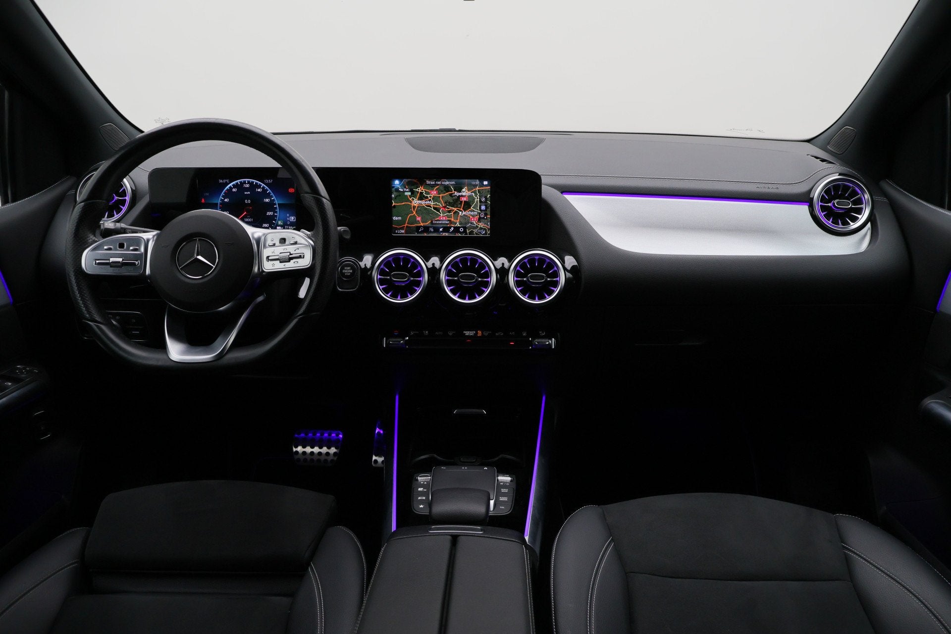 Mercedes-Benz B-Klasse 250 e Business Line Camera, Cruise, A, 4 cilinders, Zwart, Bedrijf, 1600 kg