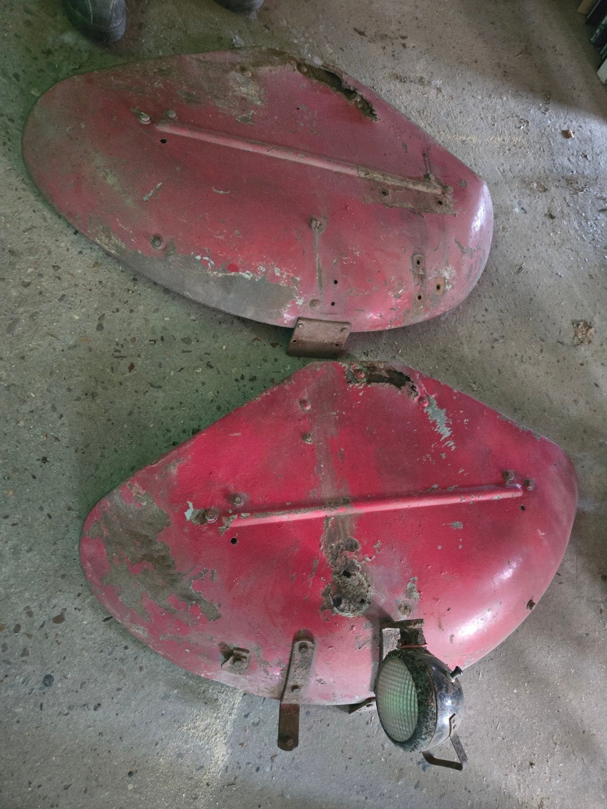 Spatborden voor Massey Ferguson FE35 - Set van 2, Ophalen