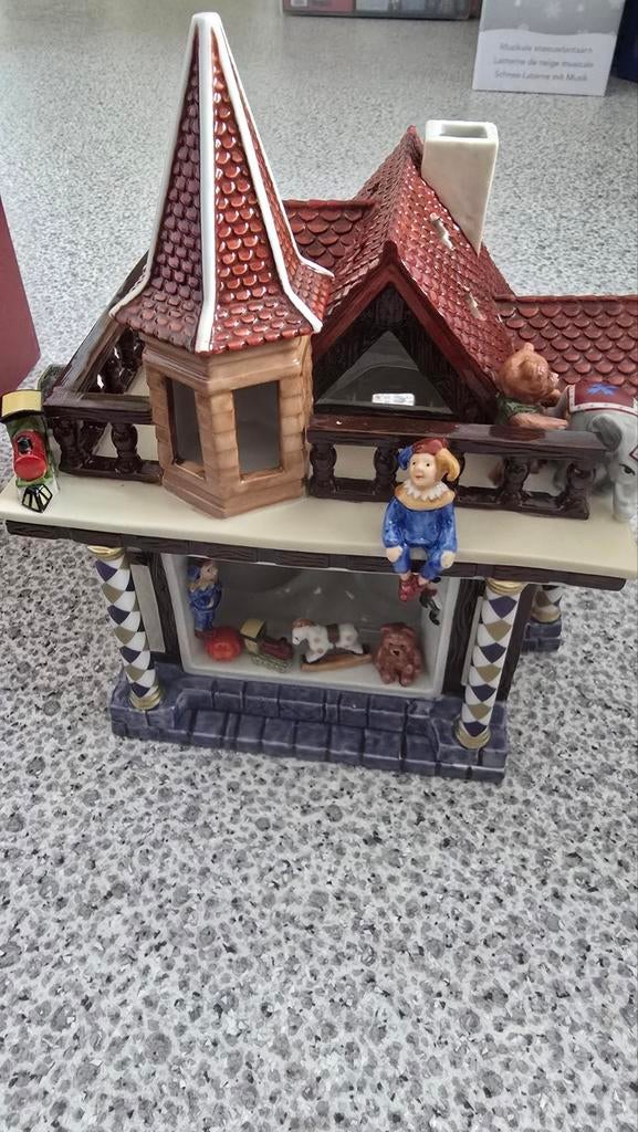 Kersthuis toys village, Diversen, Ophalen, Zo goed als nieuw