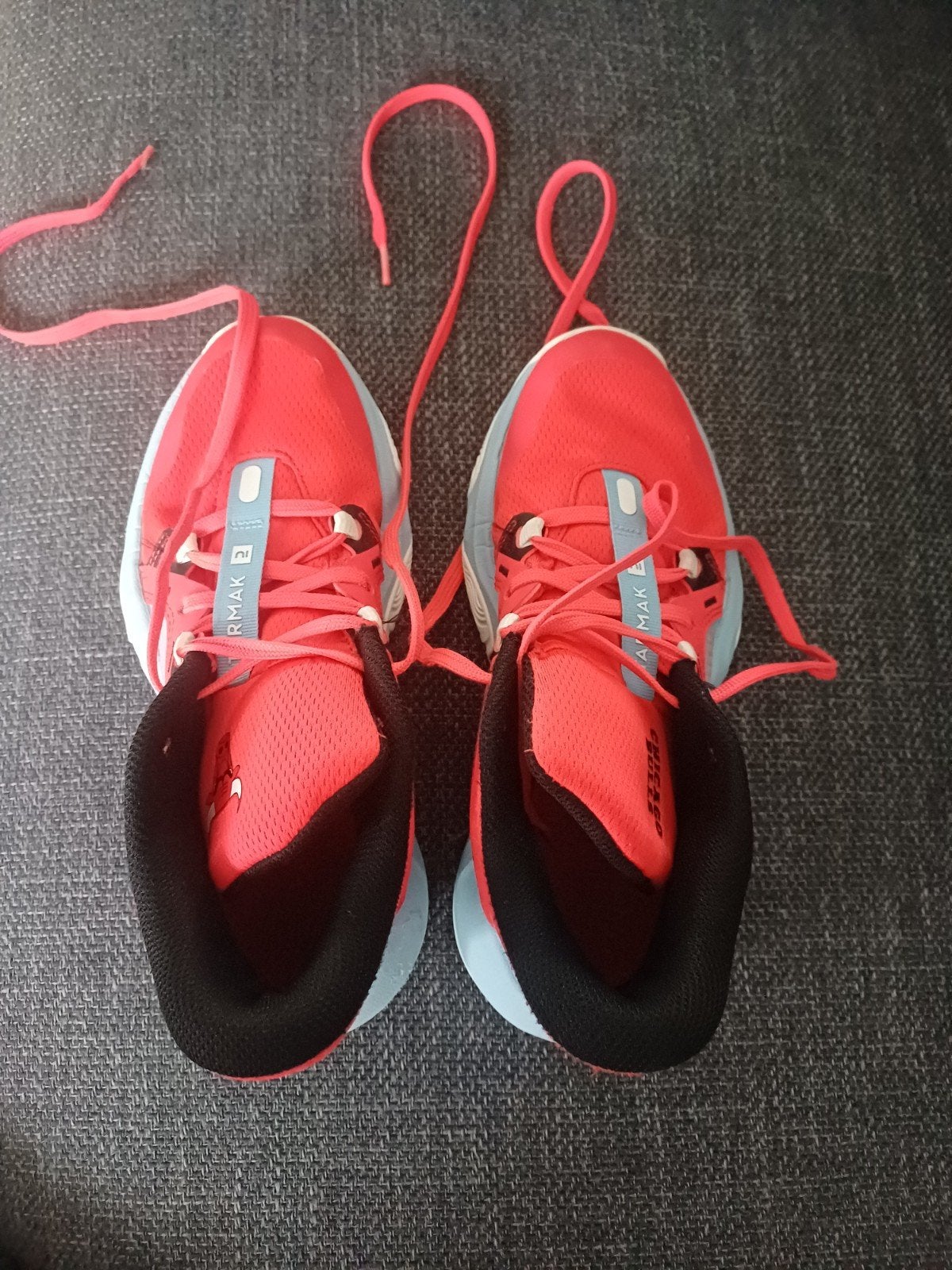 Tarmak basketbal schoenen maat 37, Sport en Fitness, Ophalen, Schoenen