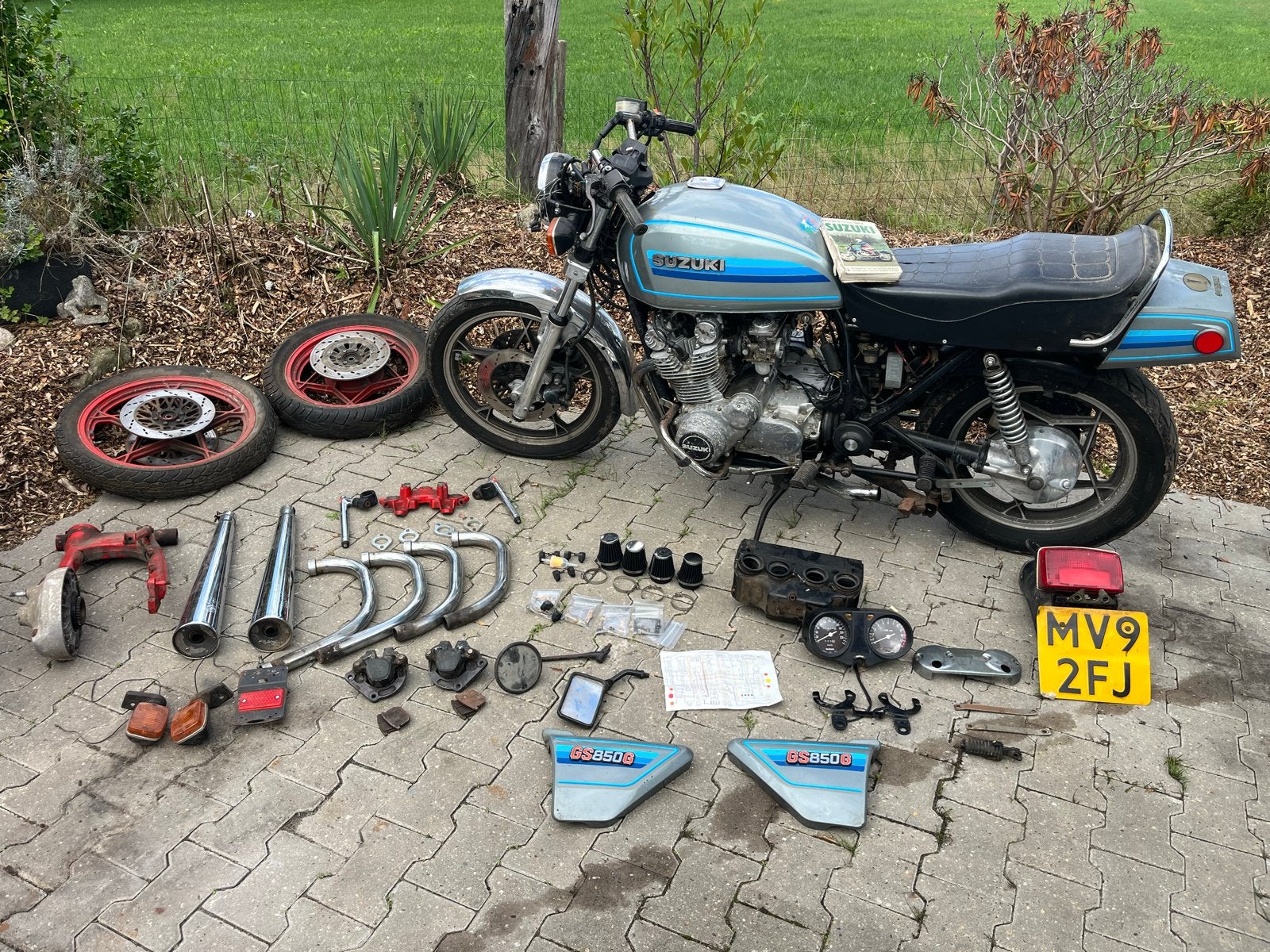 Suzuki GS 850 project - Klassieke motorfiets, Motoren, Motoren | Suzuki, 4 cilinders, Gebruikt, Particulier, Meer dan 35 kW