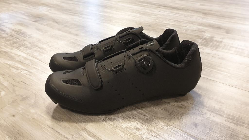 AGU R610 Race Fietsschoenen Maten 40, 42 en 43 Nieuw!, Ophalen, Nieuw, Overige maten, Schoenen