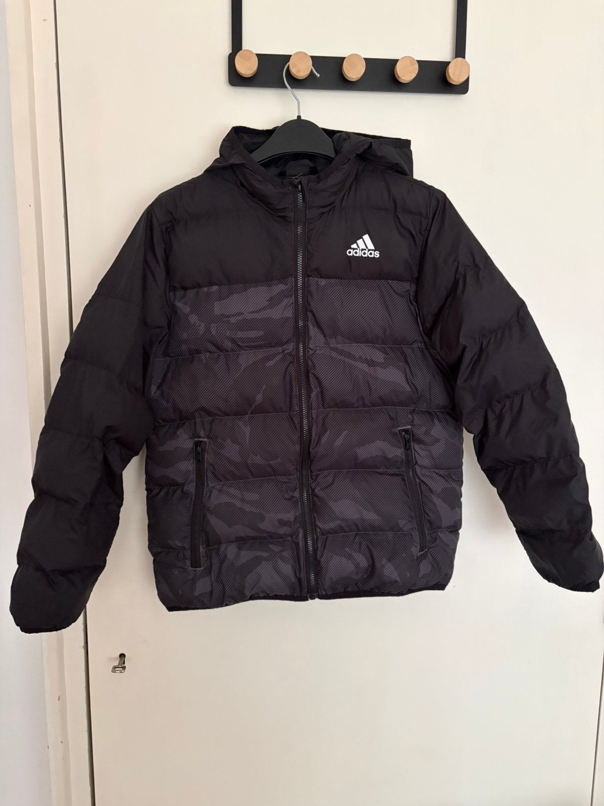 Adidas winterjas 152, Verzenden, Zo goed als nieuw, Jongen, Jas