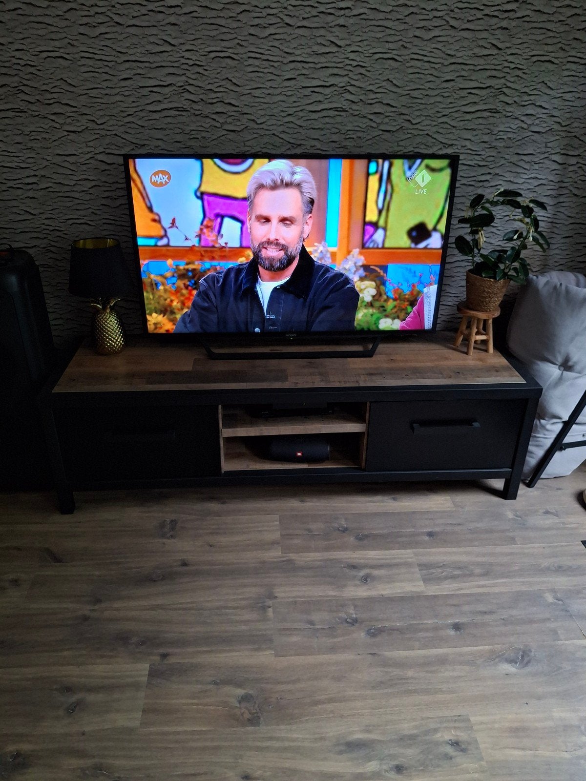 TV kast 165 bij 50 bij 47 hoog, Ophalen, 150 tot 200 cm, Zo goed als nieuw, Minder dan 100 cm