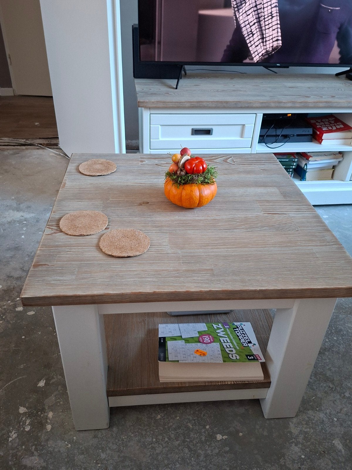 salontafel  van Haco / bijzettafel / tafel vierkant, Gebruikt, Vierkant, 55 tot 75 cm, Landelijk