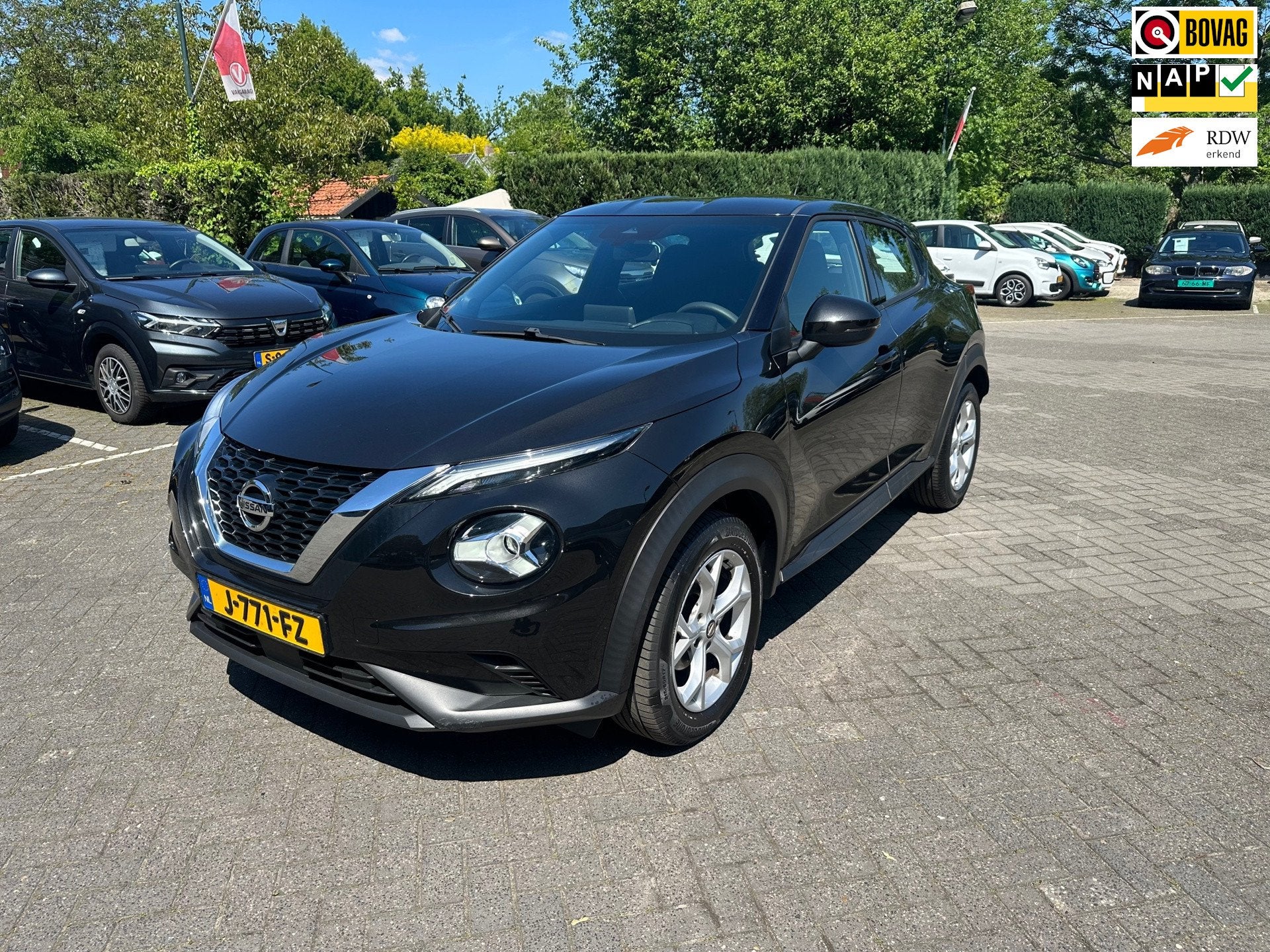 Nissan Juke 1.0 DIG-T Acenta , carplay , camera, Auto's, Voorwielaandrijving, Euro 6, Zwart, Origineel Nederlands
