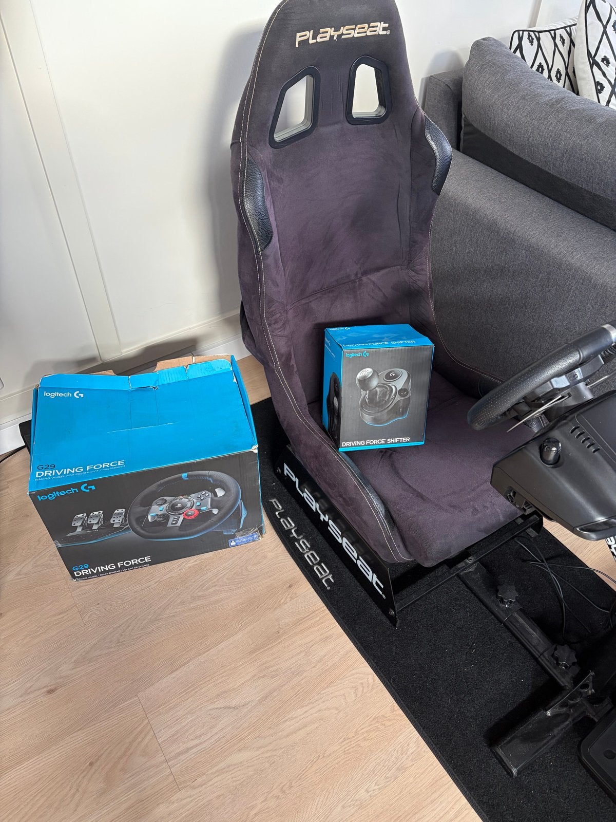 Playseat met Logitech G29 Driving Force en Shifter, Ophalen, Overige merken, Zo goed als nieuw