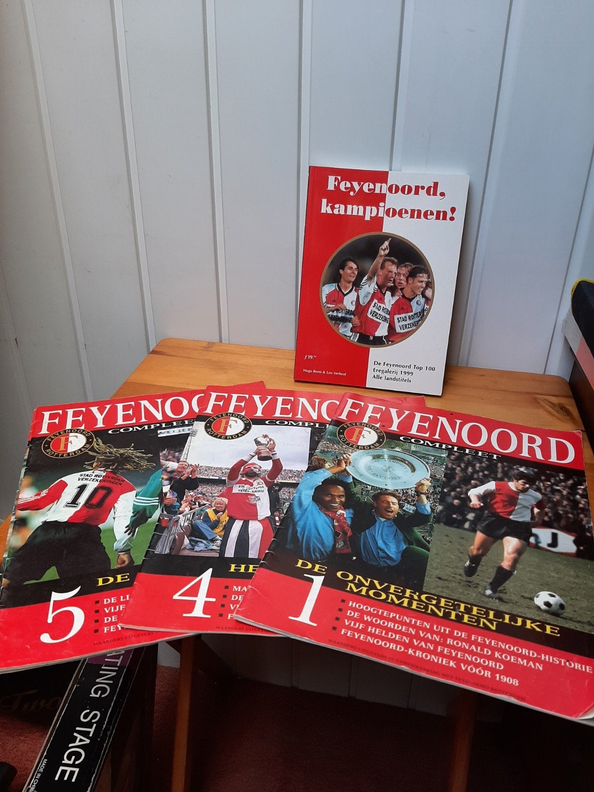 Feyenoord Compleet Magazines & Kampioenen Boek, Ophalen of Verzenden, Gelezen, Hugo Borst & Leo Verheul, Balsport