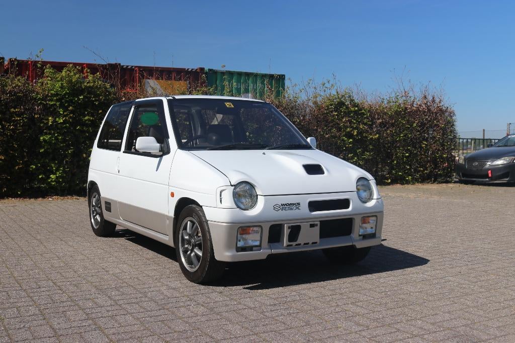 Suzuki Alto Works RS/X, Auto's, Suzuki, Bedrijf, Alto, Benzine, Hatchback, Handgeschakeld, Wit, Grijs, Voorwielaandrijving, Ophalen
