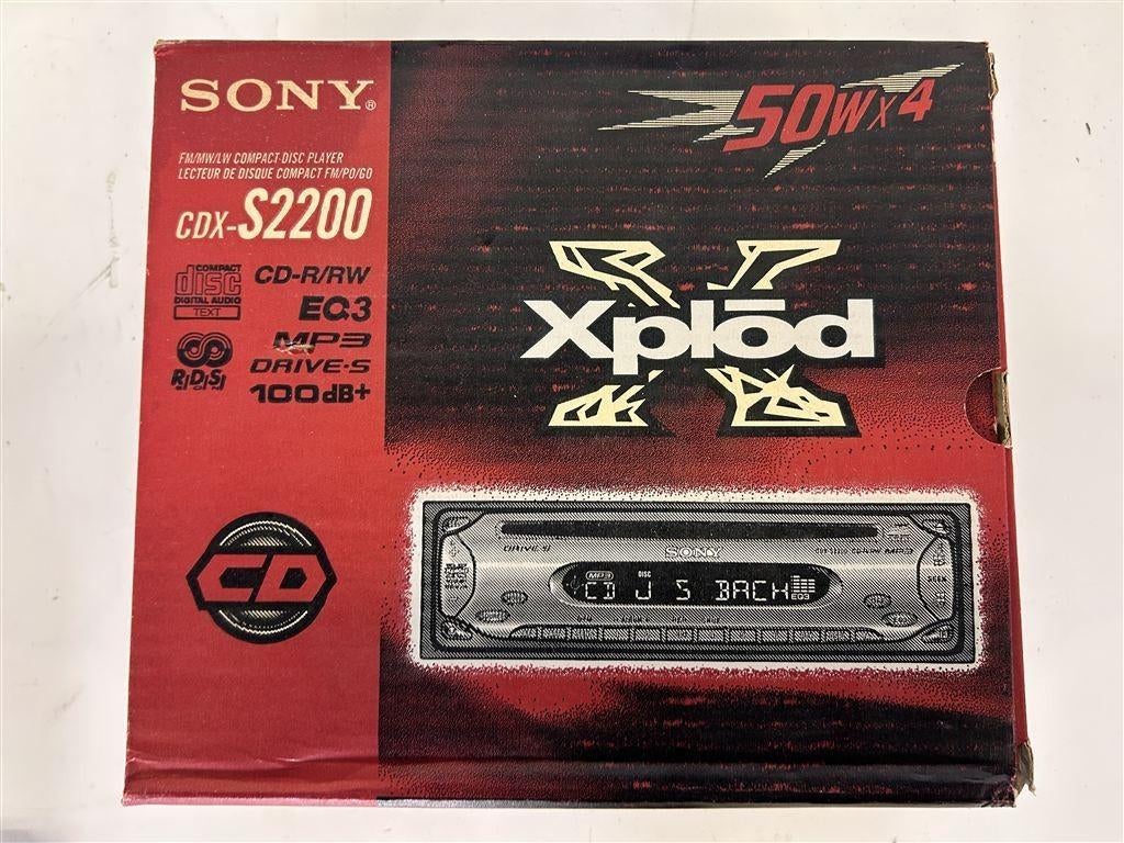 A7376. Sony CDX-S2200 autoradio, cd speler met doos, Ophalen of Verzenden, Gebruikt
