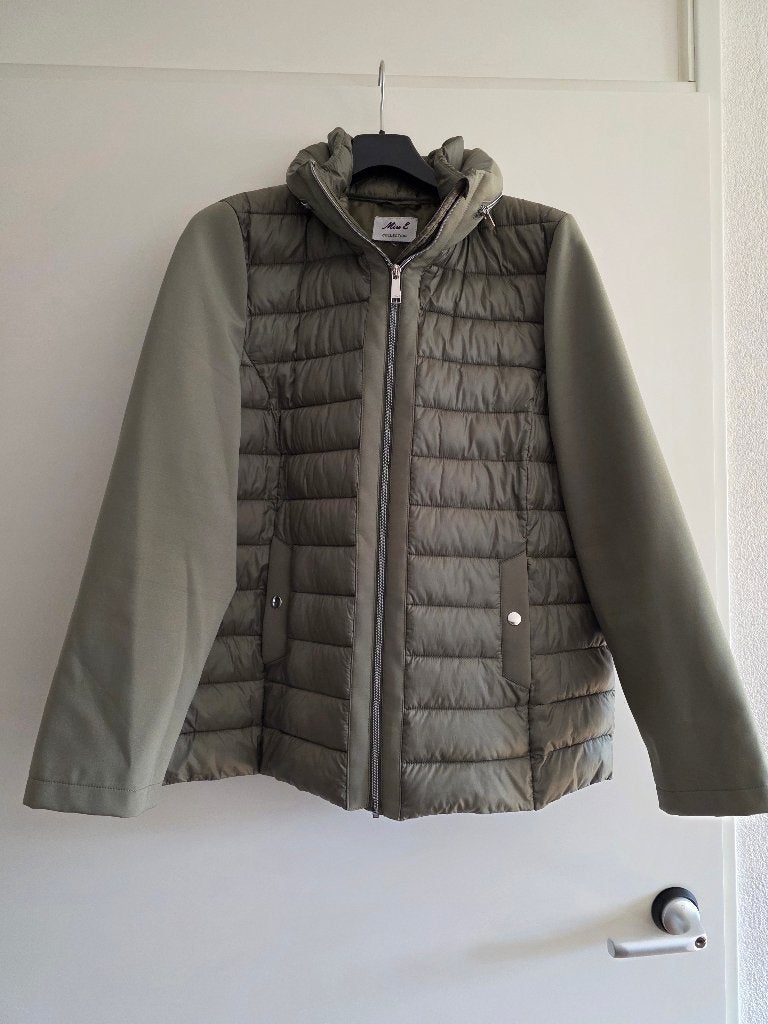 Tussenjas Miss Etam olijfgroen maat L., Kleding | Dames, Maat 42/44 (L), Ophalen of Verzenden, Zo goed als nieuw, Miss Etam
