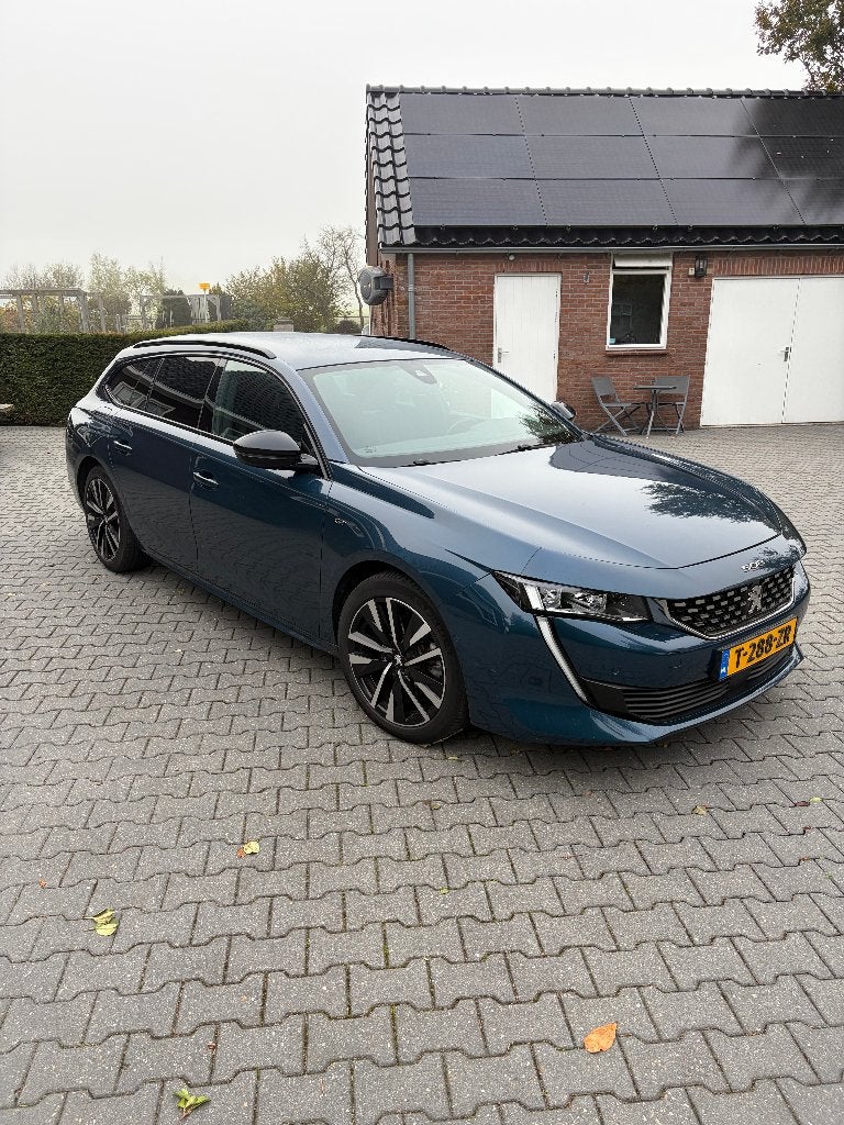 Peugeot 508 1.6 Puretech 180pk 8 traps aut 2021 Blauw, Auto's, 745 kg, 4 cilinders, 181 pk, Blauw