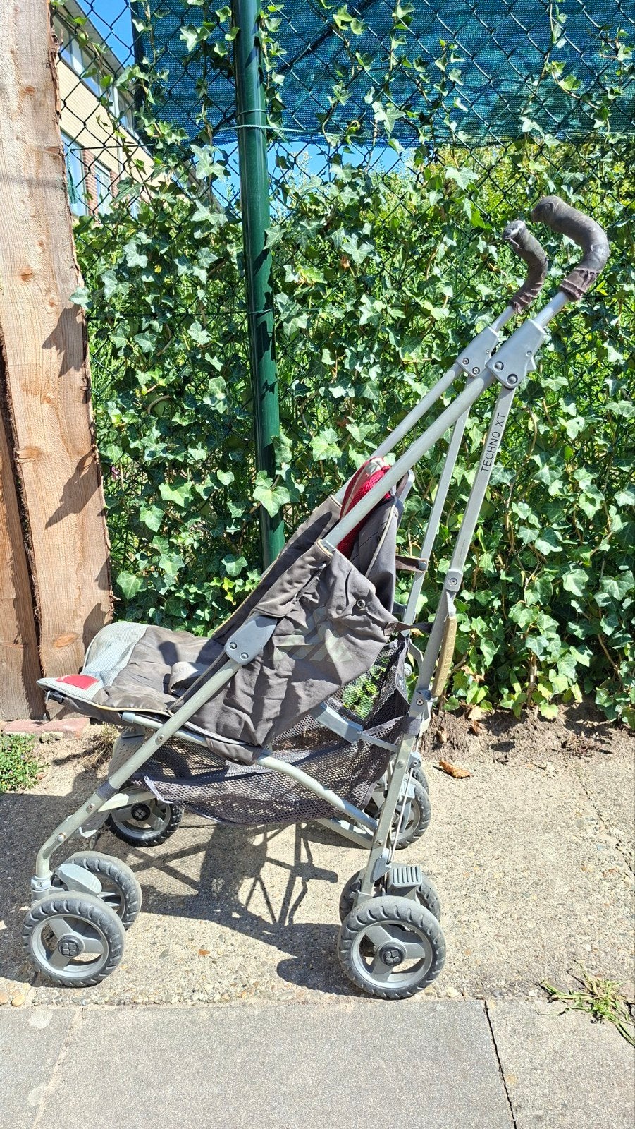 Maclaren fijne lichtgewicht Buggy, Kinderen en Baby's, Buggy's, Ophalen, Gebruikt, Maclaren, Verstelbare rugleuning