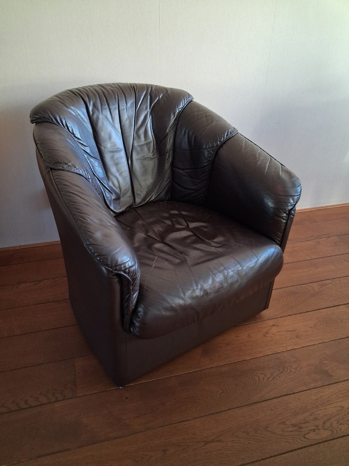 GRATIS af te halen lederen fauteuil kleur bruin, Huis en Inrichting, Fauteuils, Ophalen, Gebruikt, 50 tot 75 cm, Leer