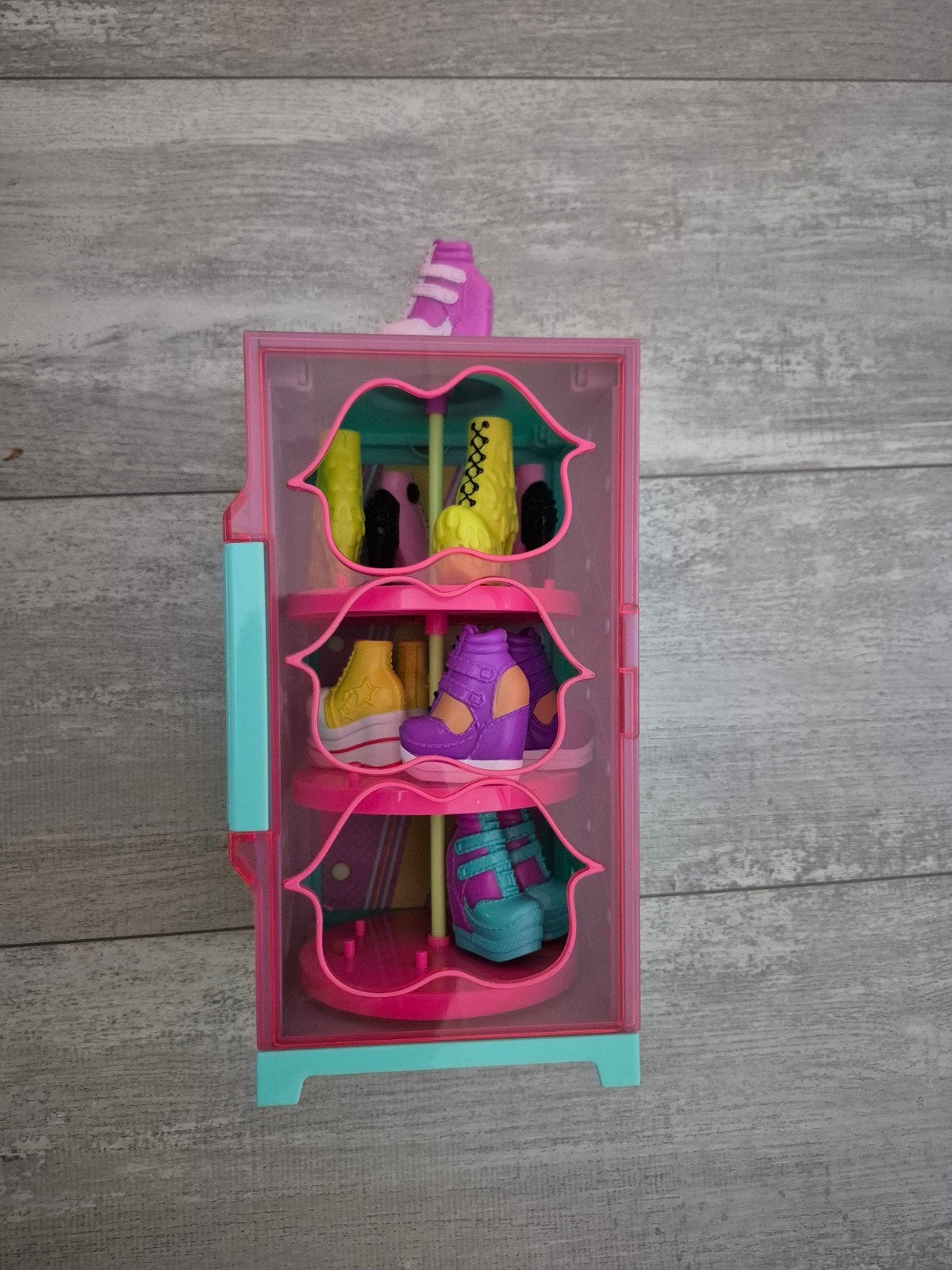 Bratz schoenenwinkel schoenenkast, Ophalen of Verzenden, Zo goed als nieuw, Overige typen