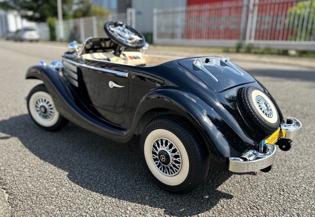 Mercedes-Benz Typ 540K 12v metallic zwart, Bluetooth, leder, Nieuw