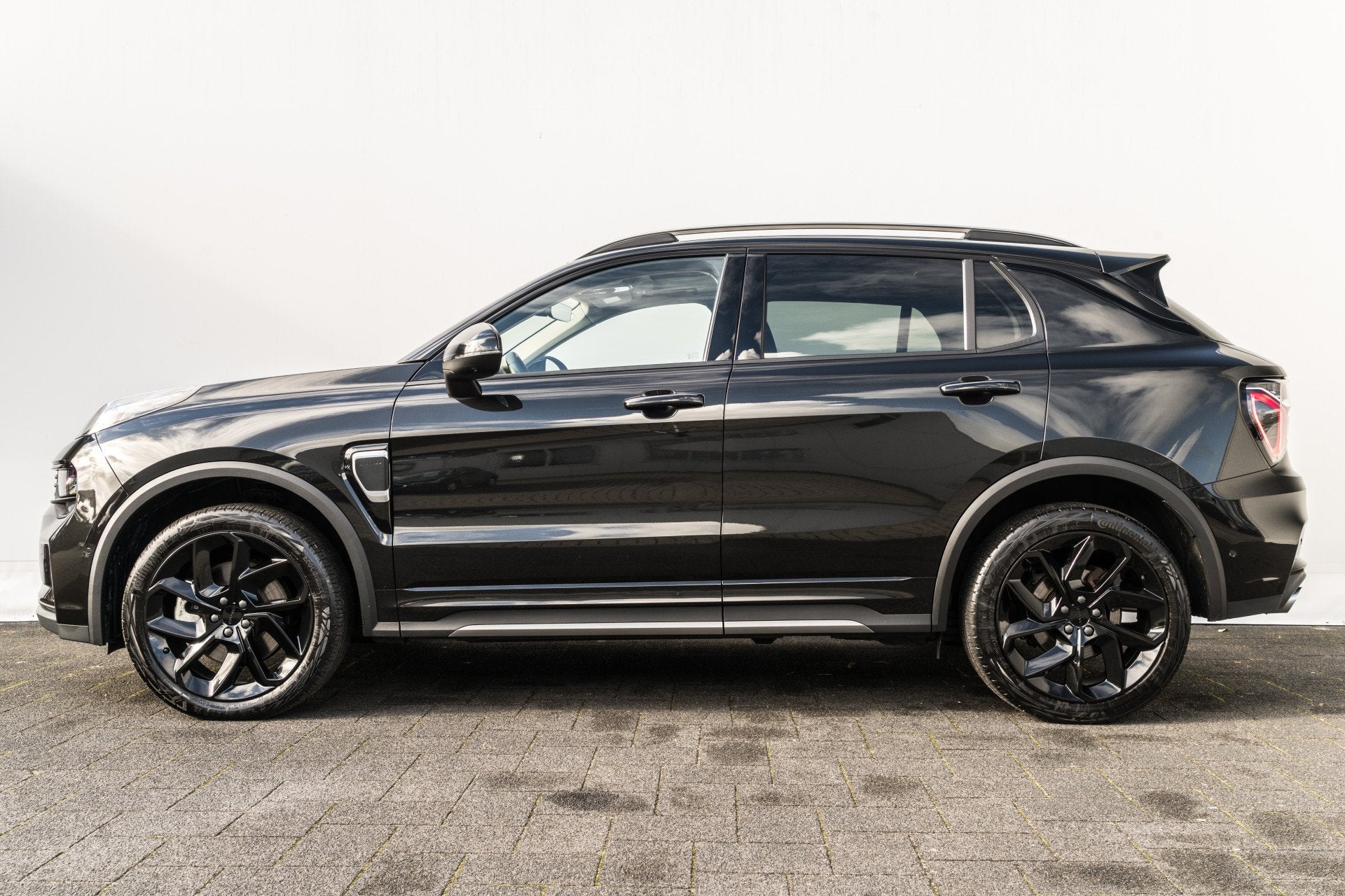 Lynk & Co 01 1.5 Plug-in Hybrid 262 Pk I Black Pack | 360 Ca, Auto's, Dealer onderhouden, Stof, Met garantie (alle), Bedrijf