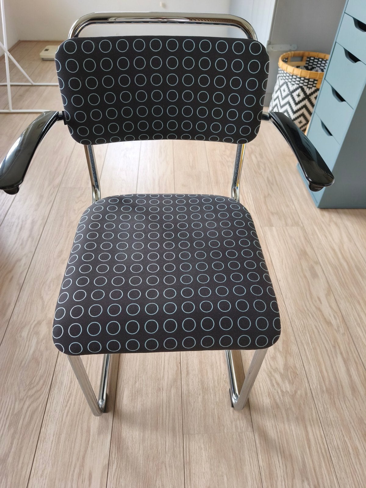 Gispen eetkamer stoel, Huis en Inrichting, Stoelen, Ophalen, Gebruikt, Eén