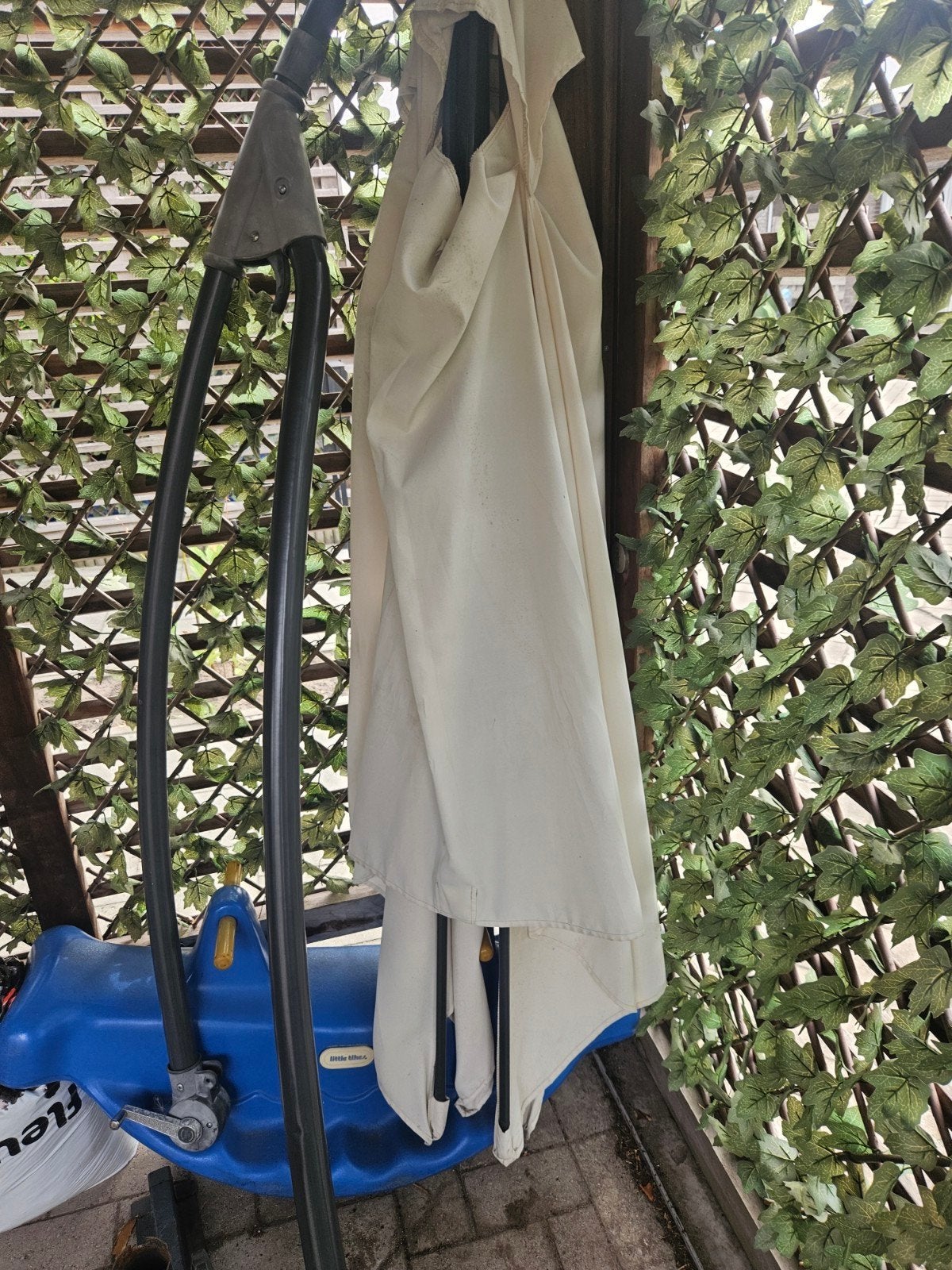 parasol, Tuin en Terras, Parasols, Ophalen of Verzenden, Minder dan 1 meter, Zweefparasol