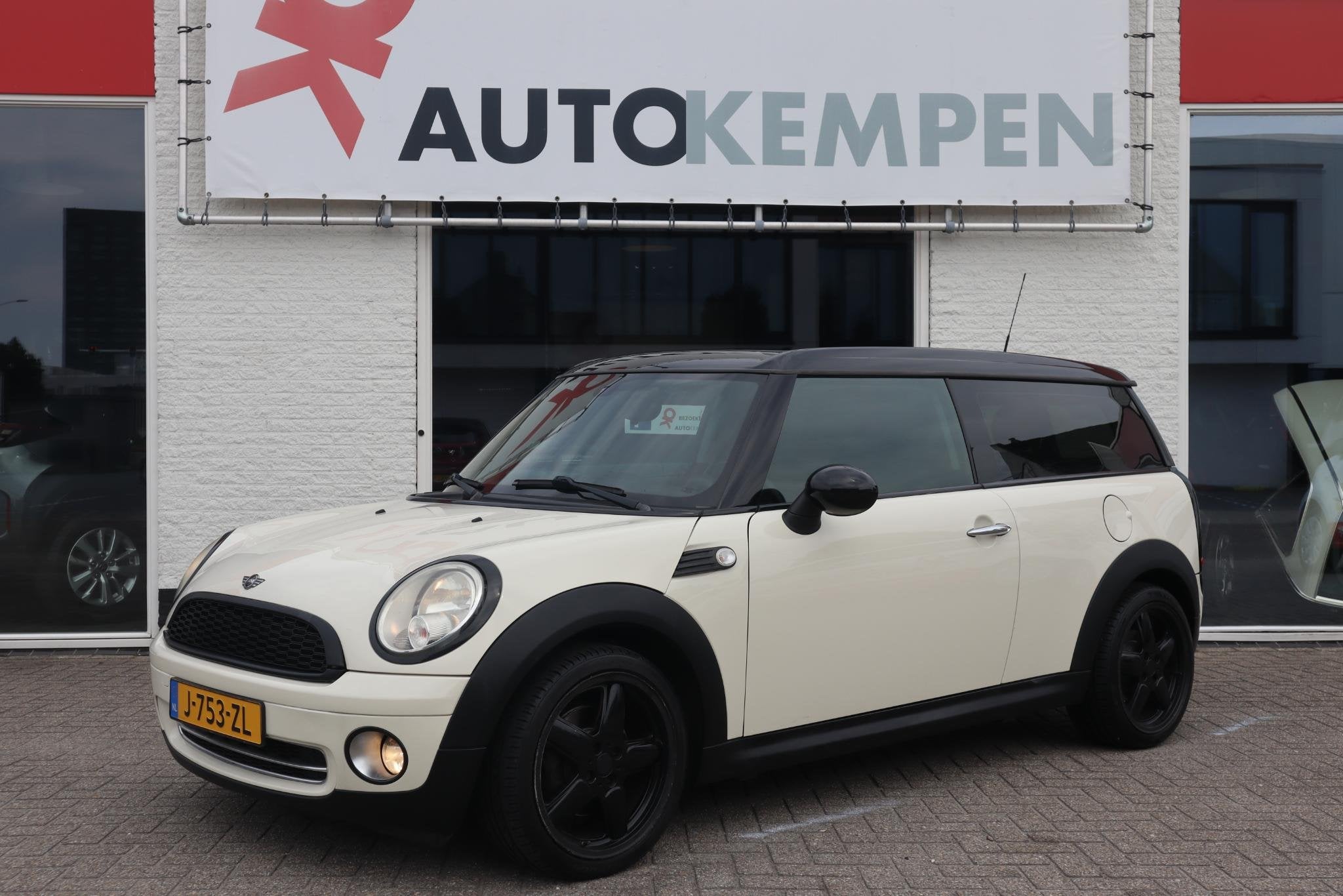 MINI Clubman 1.6 COOPER AUTOMAAT, Auto's, Mini, 1160 kg, Gebruikt, 4 cilinders, 4 stoelen