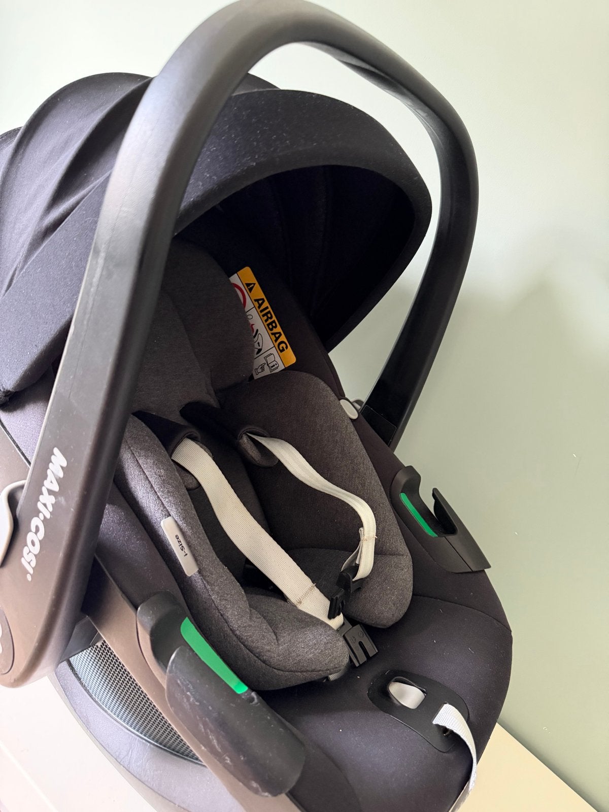 Maxi-Cosi autostoel pebble 360- Zo goed als nieuw, Ophalen, Autogordel, Zijbescherming, Zo goed als nieuw