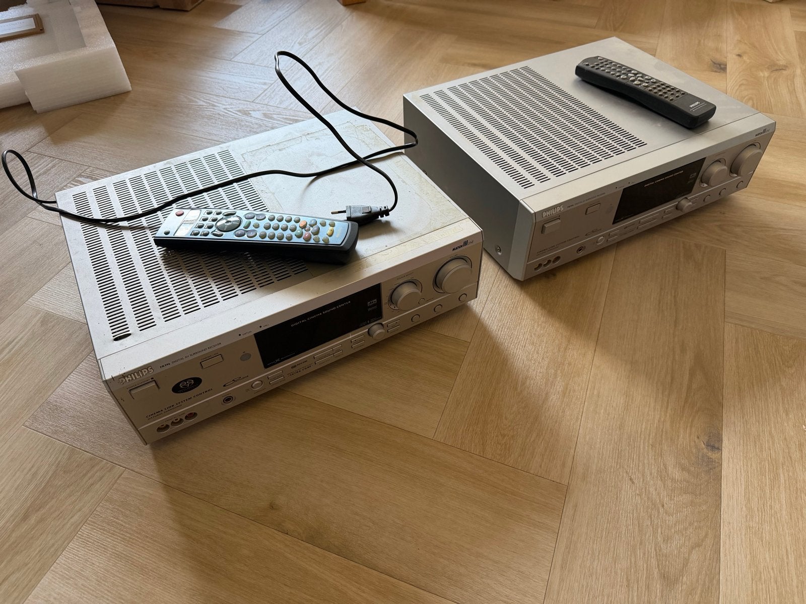Philips Matchline FR996-00S AV Receiver 2x, Overige merken, Gebruikt, Ophalen of Verzenden, 120 watt of meer