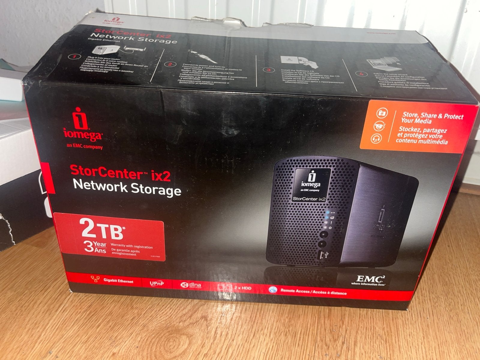 Nieuw Iomega StorCenter ix2 Network Storage 2TB NAS, Computers en Software, 203 x 94x140mm, Intern, Server, HDD