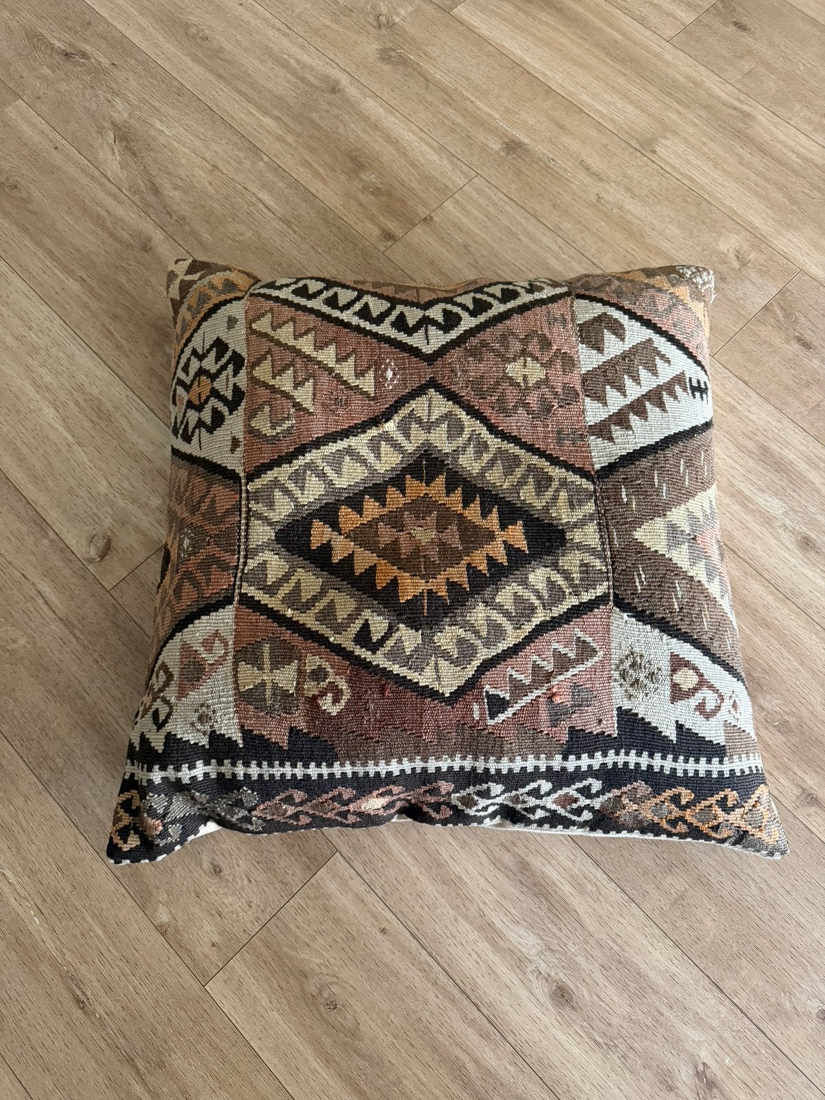 Kilim kussen groot ( met vulling), Ophalen of Verzenden, Zo goed als nieuw, Vierkant