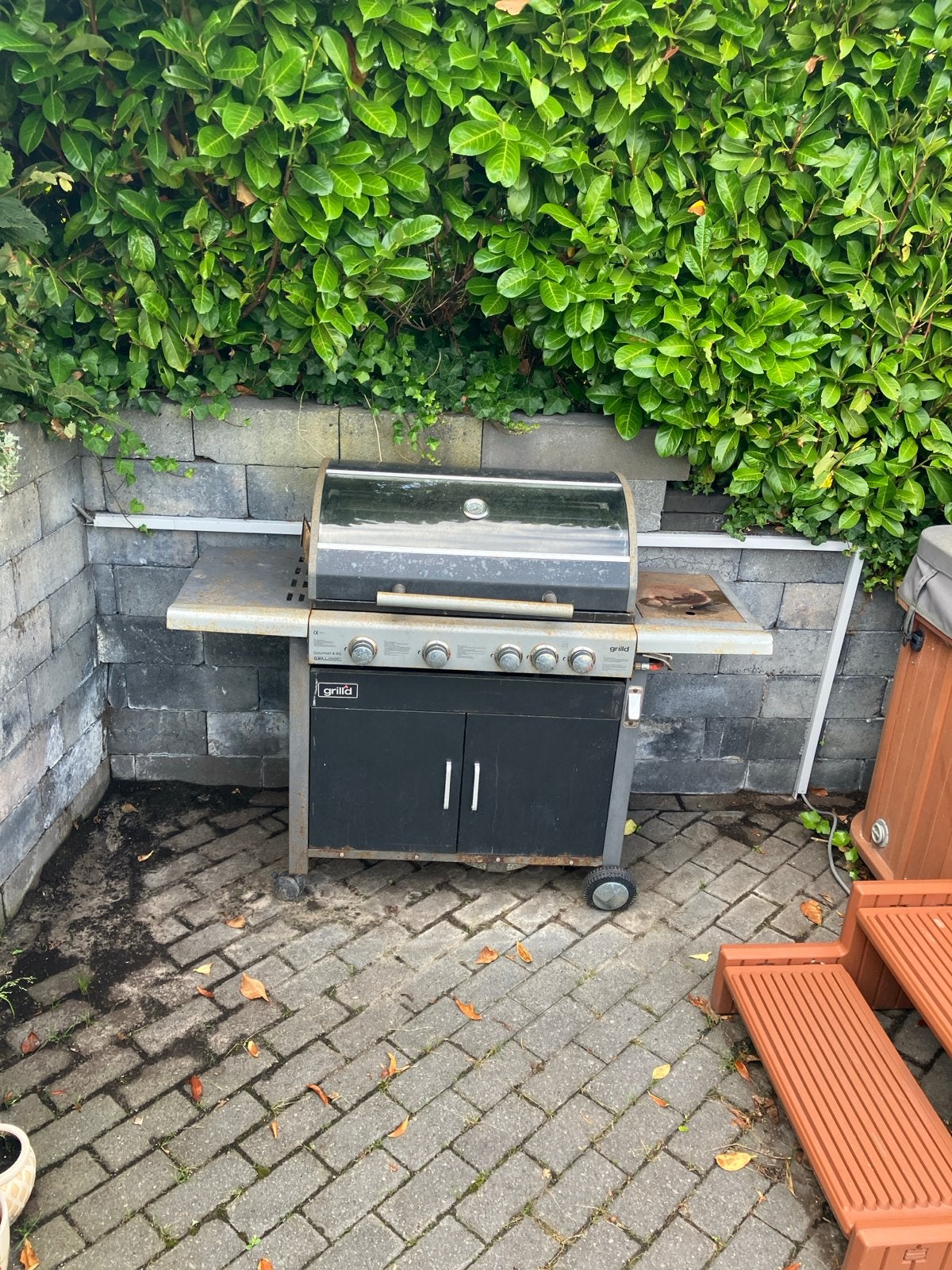 Grilld Gourmet 4-AG Gasbarbecue - Gebruikt, Ophalen, Gebruikt