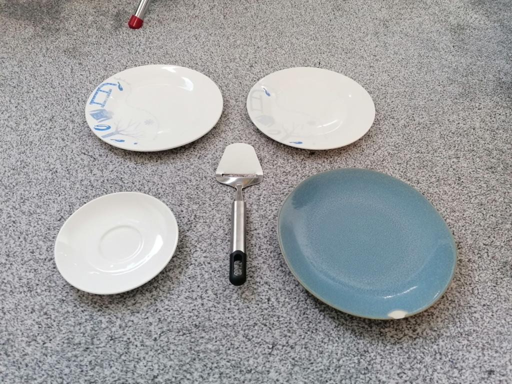 Borden en kaasschaaf, Ophalen