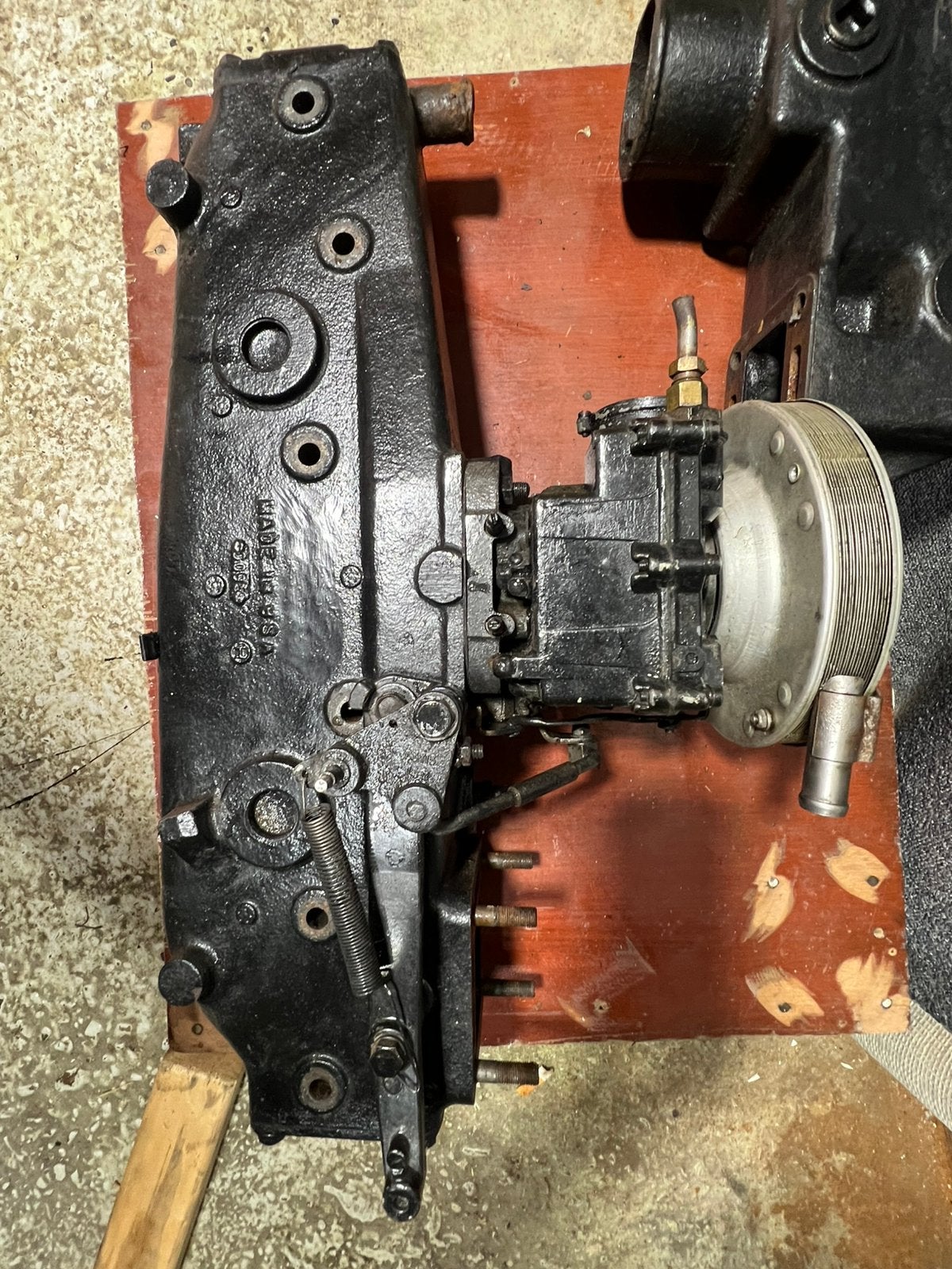 Te koop Mercruiser 3.0 uitlaatspuitstuk compleet, Ophalen of Verzenden, Gebruikt, Motor en Techniek, Motorboot