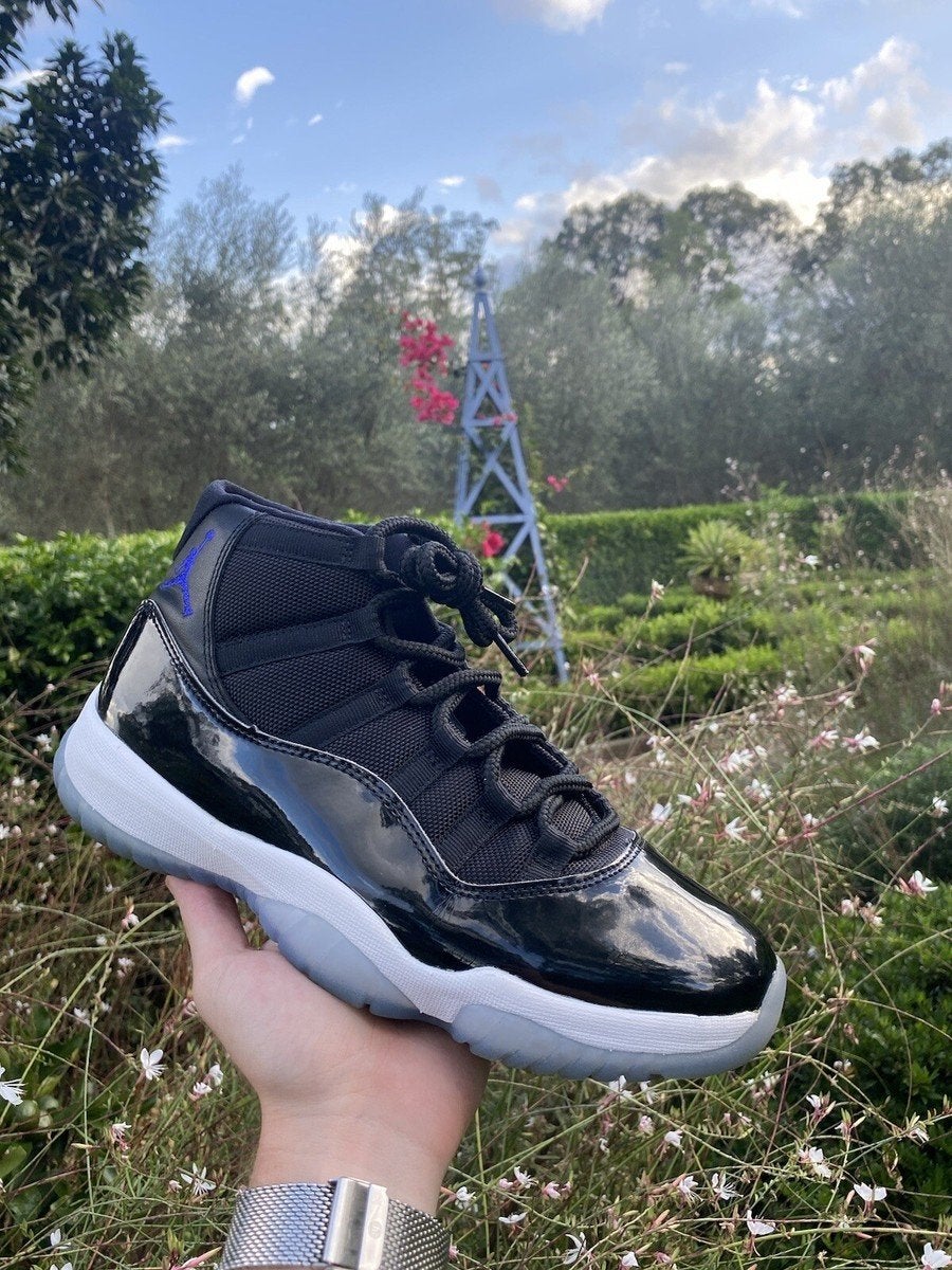Jordan 11 Retro Space Jam (2016) maat 39 - Zo goed als nieuw, Ophalen of Verzenden, Zo goed als nieuw, Zwart